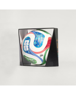 Piłka meczowa adidas World Cup 26 Trionda Pro – oficjalna futbolówka