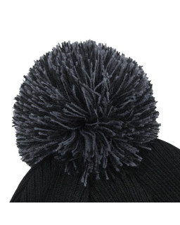 Czarna czapka z pomponem Macron- ciepła i stylowa beanie z logo Macron