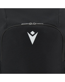 Czarny plecak Macron Rookie - kompaktowy, wytrzymały, sportowy
