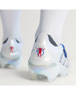 adidas Predator Elite FG - profesjonalne korki piłkarskie Nanostrike+