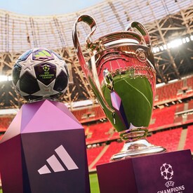 To już dziś, finał Ligi Mistrzów w Budapeszcie🏆Oficjalne piłki turniejowe Adidas kupisz na📲REDBOX.pl

#adidas #adidasfootball #uefachampionsleaugue #finałligimistrzów #redbox