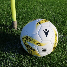 Przesuń w bok i obejrzyj szczegóły Macron Erthquake👀⚽ Profesjonalna piłka meczowa do oficjalnych rozgrywek i treningów📲REDBOX.pl

#macron #macronfootball #sprzętpiłkarski #redbox