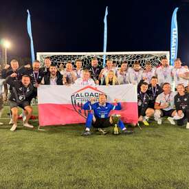 NASZ KLIENT WICEMISTRZEM LIGI MISTRZÓW SOCCA 2026! 🔥

Co za sukces! 🤩 Drużyna @fc_aldach  wywalczyła 2. miejsce w Europie! 🇬🇷⚽
Ogromne gratulacje dla całej ekipy! 👏💪