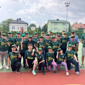 Nie tylko piłka, w innych dyscyplinach też działamy!⚾️ Zapraszamy do kontaktu, ubierzemy Twoją drużynę📲REDBOX.pl

📸fot. borsukibrw

#macron #macronsportshub #sprzętsportowy #nadruki #redbox