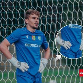 U nas zaopatrzysz się w sprzęt kompleksowo👌 Od strojów klubowych po rękawice🧤Wyposaż swój klub na📲REDBOX.pl

📸fot. FotoAmator

#macron #rbsport #sprzętpiłkarski #rękawicebramkarskie #redbox