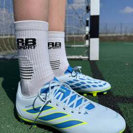Predatory w świeżej odsłonie🩵🆕 Sprawdzaj piłkarskie nowości na📲REDBOX.pl

#adidas #adidasfootball #adidaspredator #footballboots #redbox